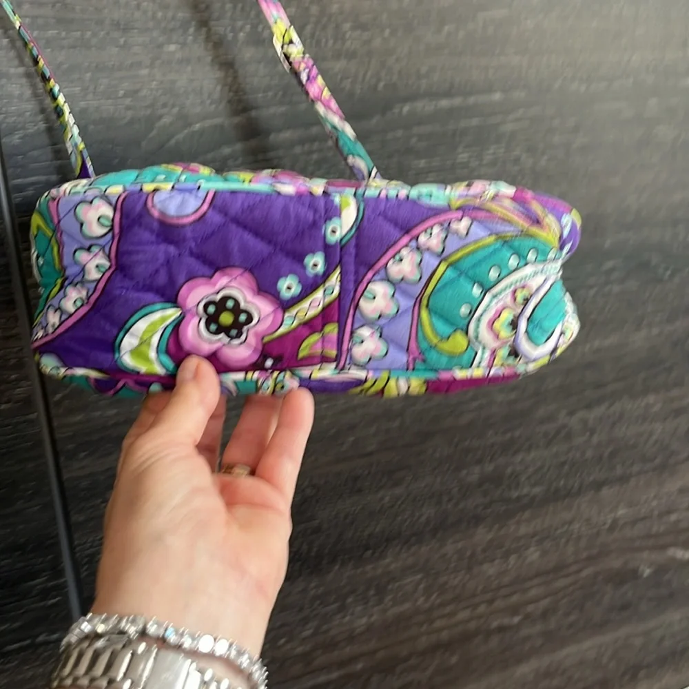 EUC Vera Bradley Quilted Colourful Cotton Crossbody Bag - Picture 7 of 10